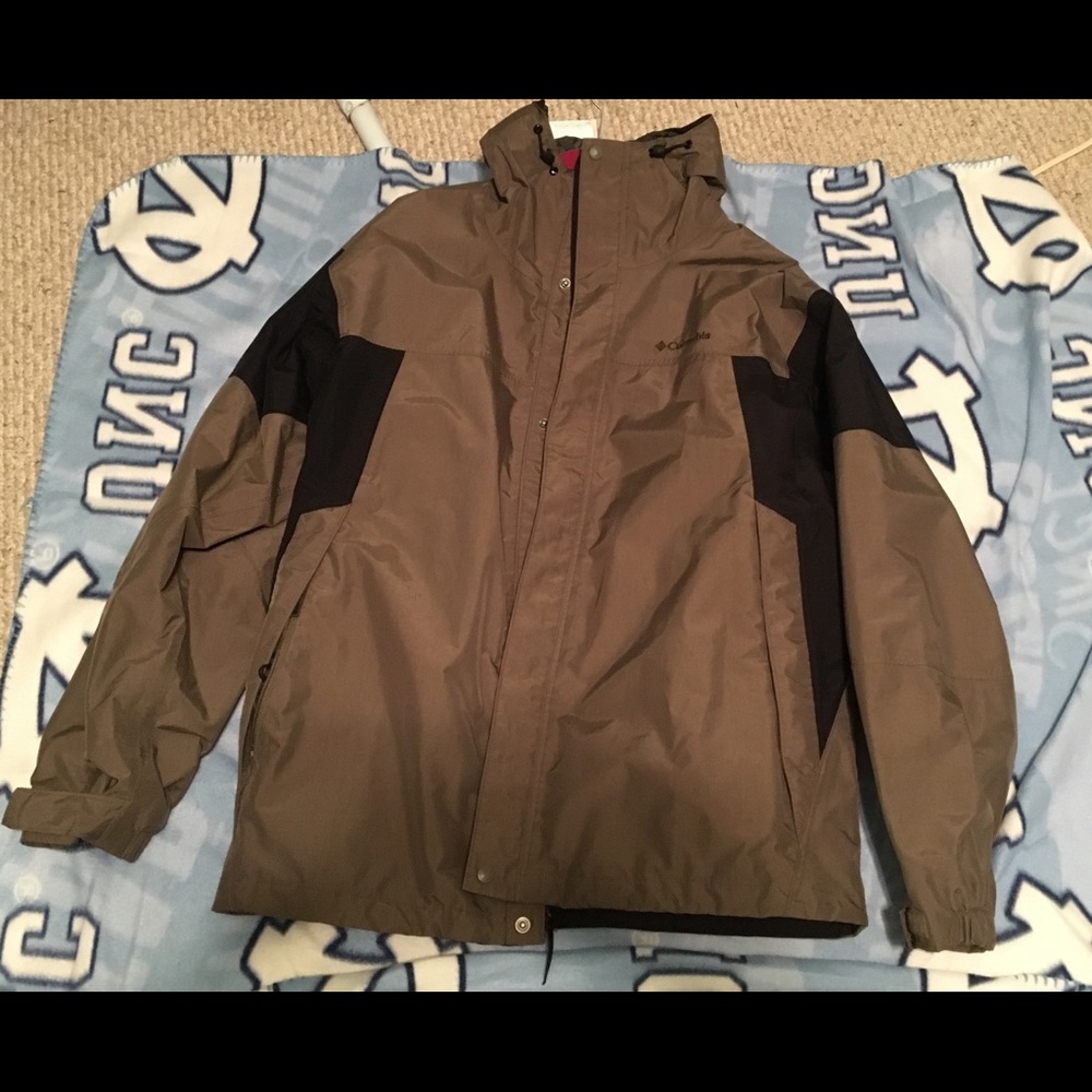 Columbia Light weight  Coat NICE!!!